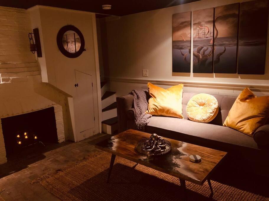 Captain'S Quarters - Unique Home On Corsica River! Centreville Екстериор снимка