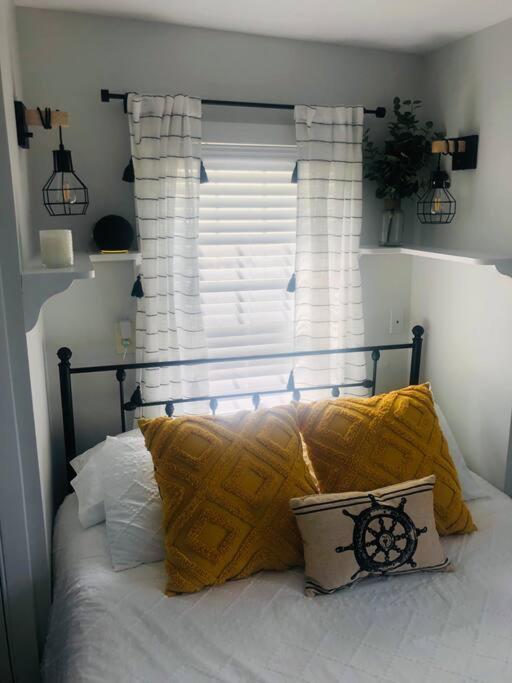 Captain'S Quarters - Unique Home On Corsica River! Centreville Екстериор снимка